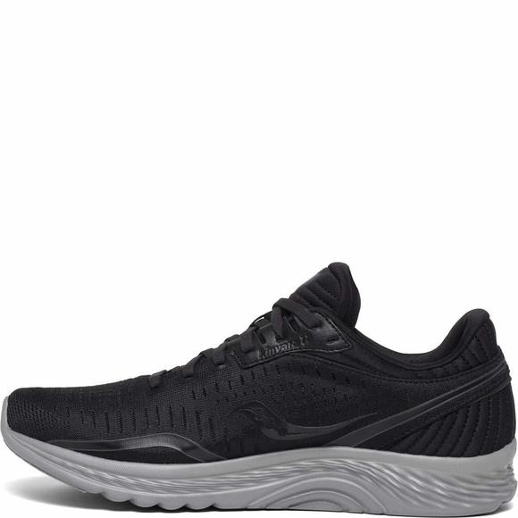 SAUCONY MEN'S KINVARA 11 BLACKOUT RUNNING SHOE 9.5 M US - Picture 3 of 6